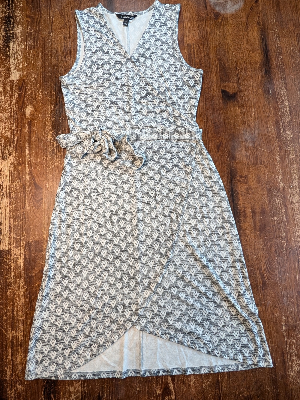 41Hawthorn Midi Sleeveless Wrap Dress Womens Medium Gray White Stretch Casual